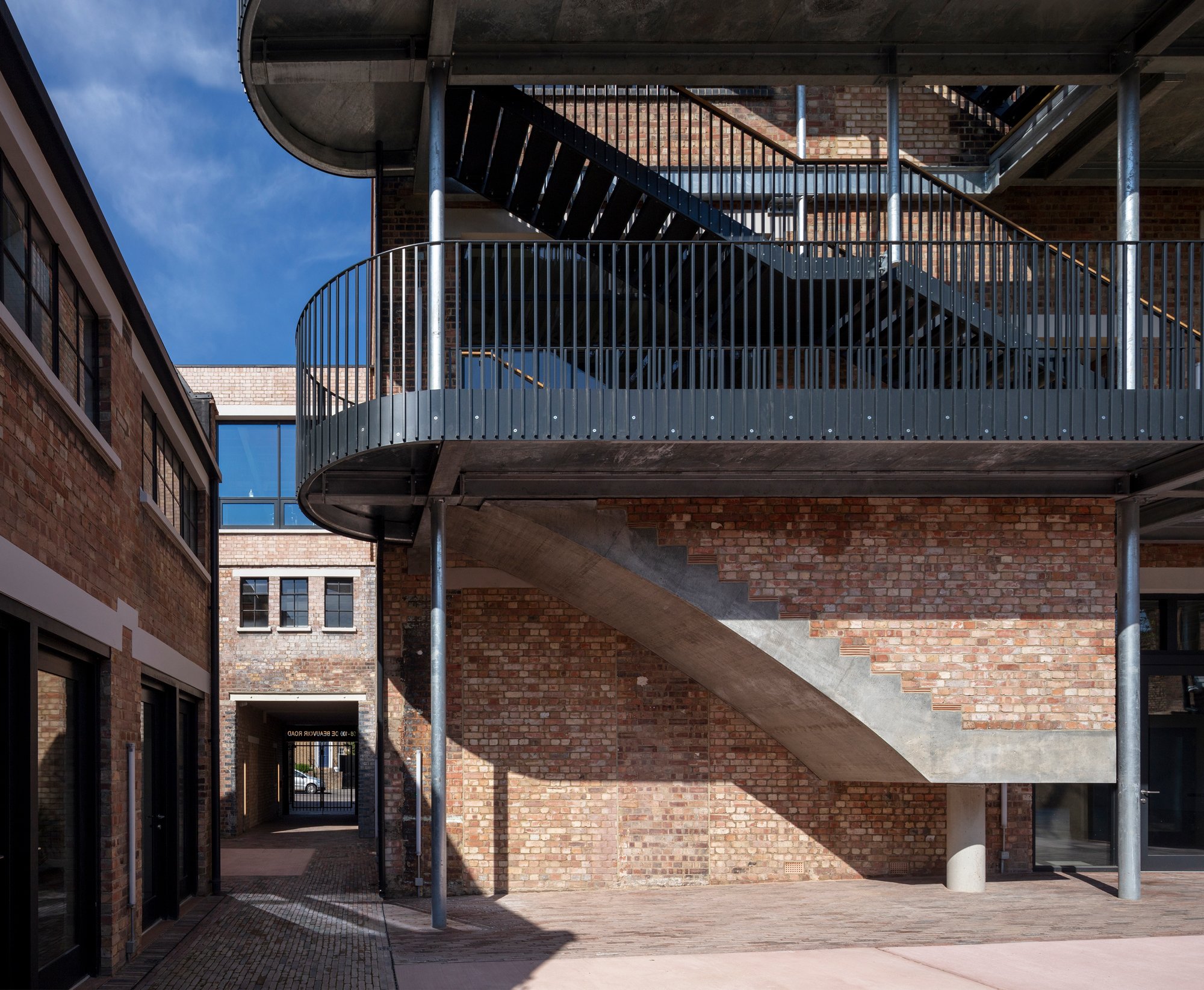 3000_9_1806_100_web_De_Beauvoir_copyright_NickKane_43_0124