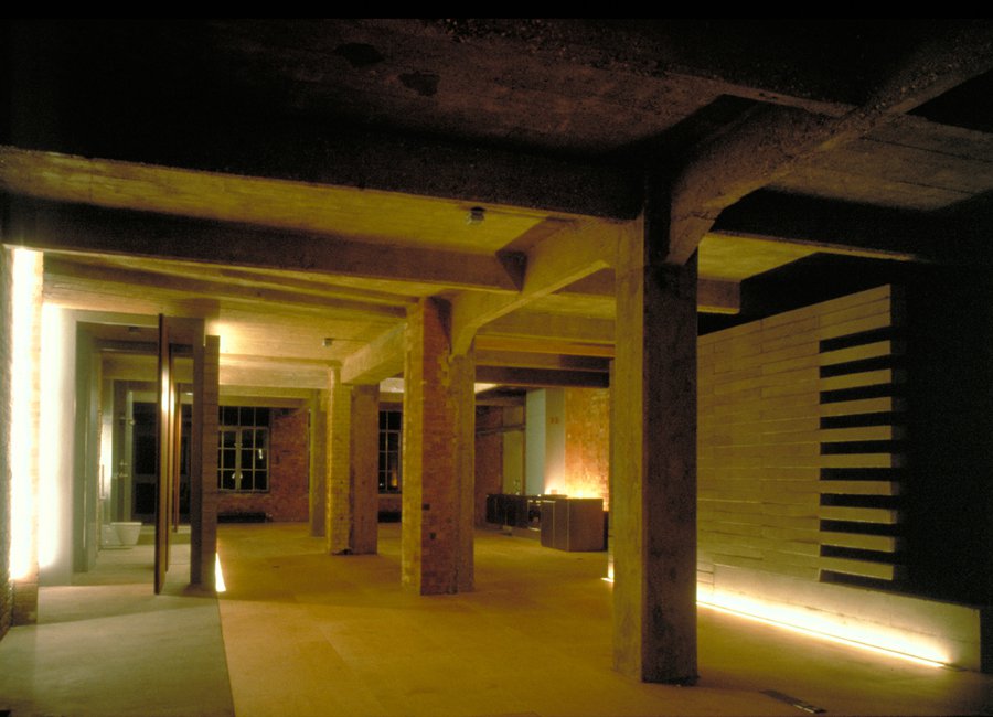 9807 - Michaelides apartment shot