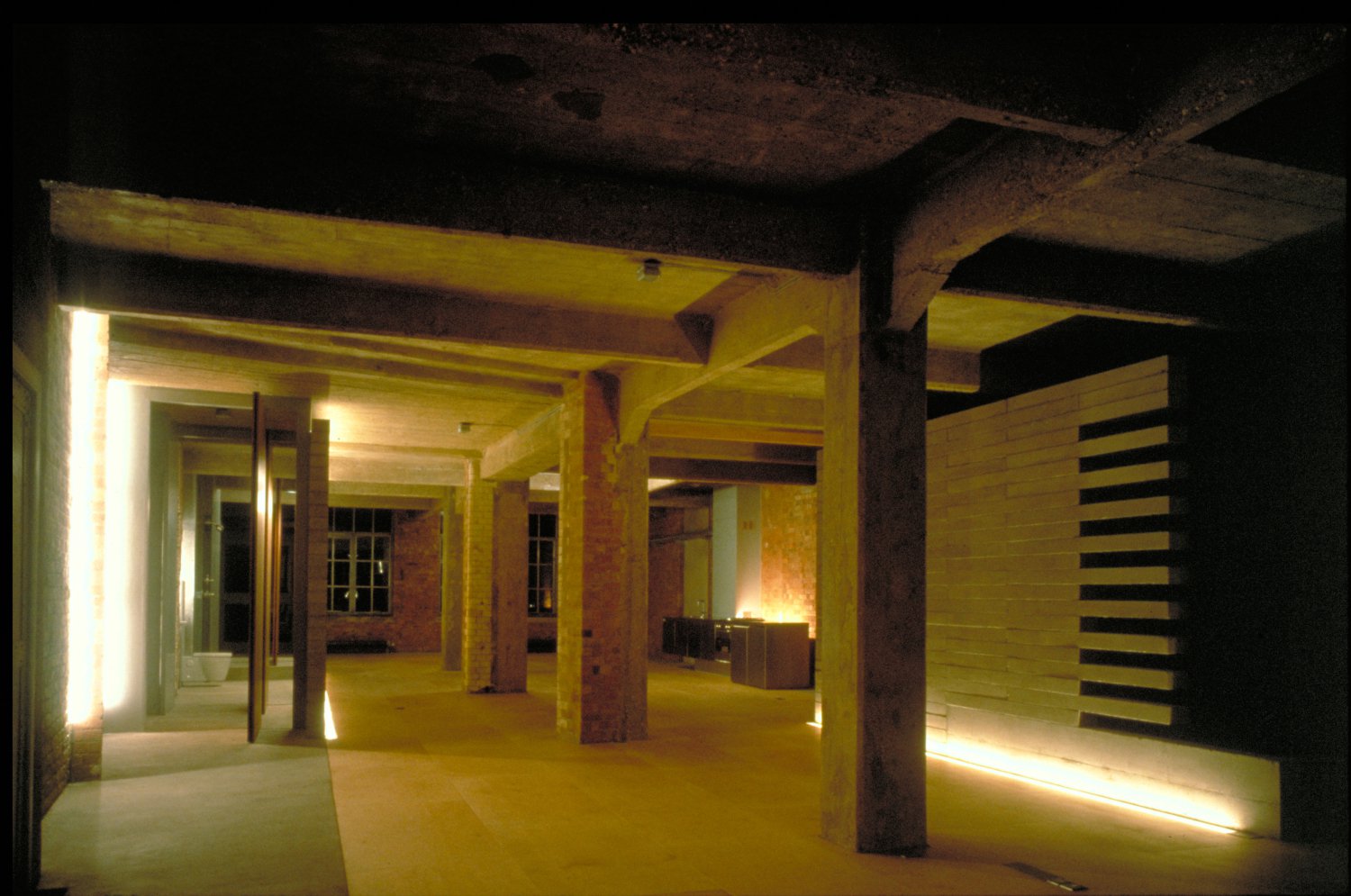 9807 - Michaelides apartment shot