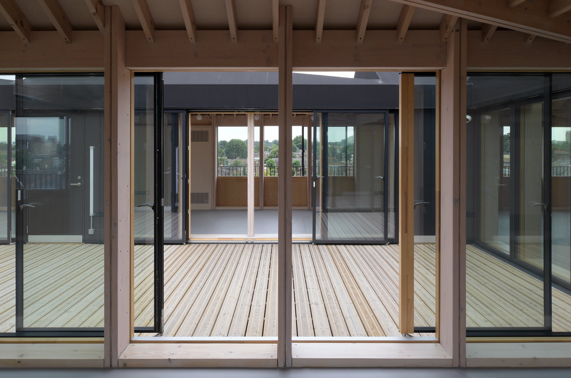 HHB_100_De_Beauvoir_Road_July_2022_DG_04_web